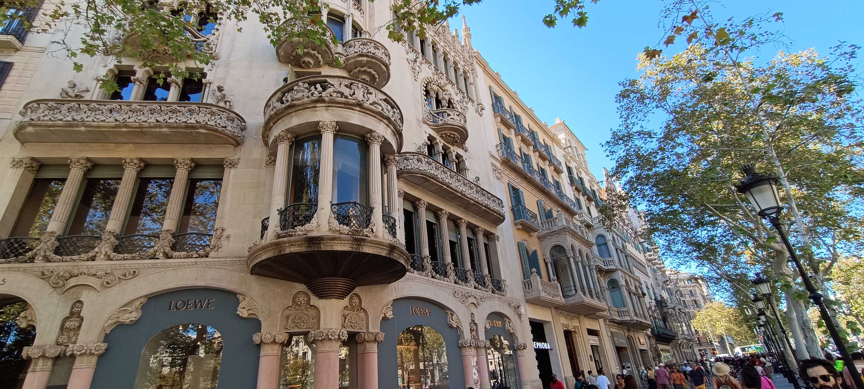 Не застывшая музыка